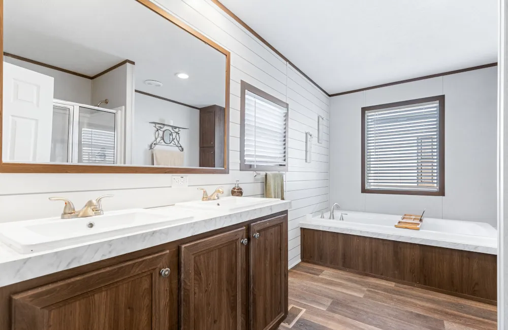 Sundowner – SLT28603A-Bathroom Sundowner - SLT28603A-Bathroom