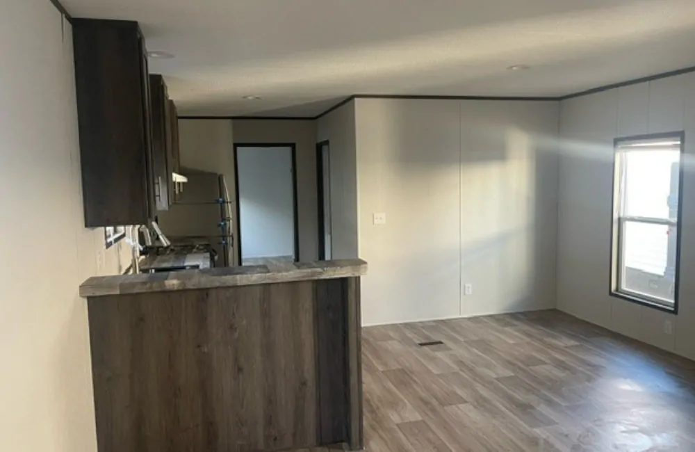 Landmark 56 - LM16562L-Kitchen