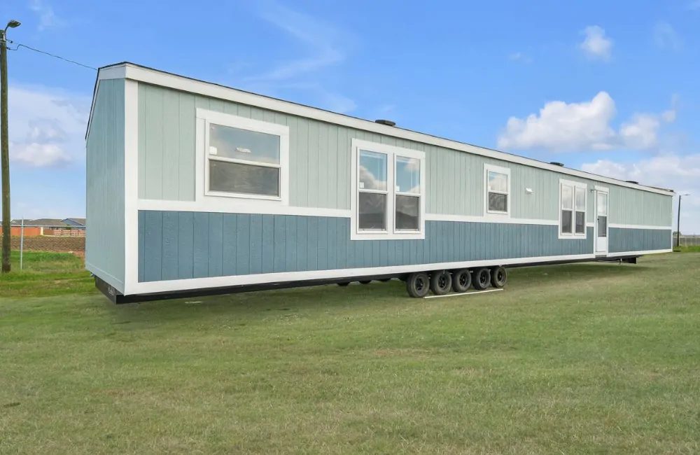 Maxx ELITE 76R-Exterior3 Maxx ELITE 76R-Exterior3