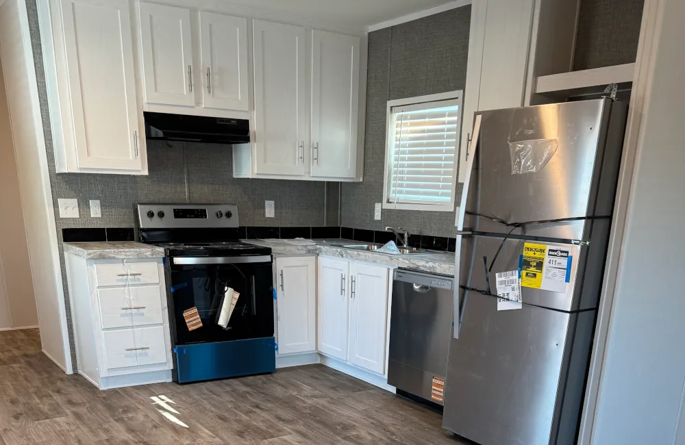 Fleetwood Valu 40 - V414401U-Kitchen