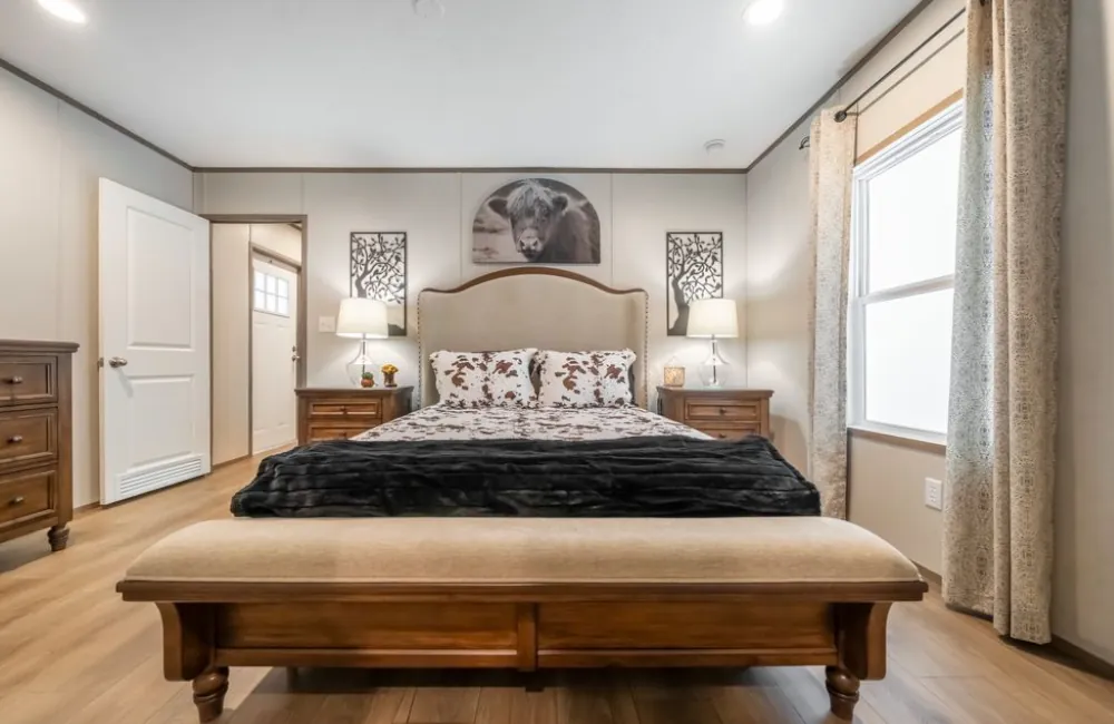 The Beacon- HZN16663A-Bedroom2