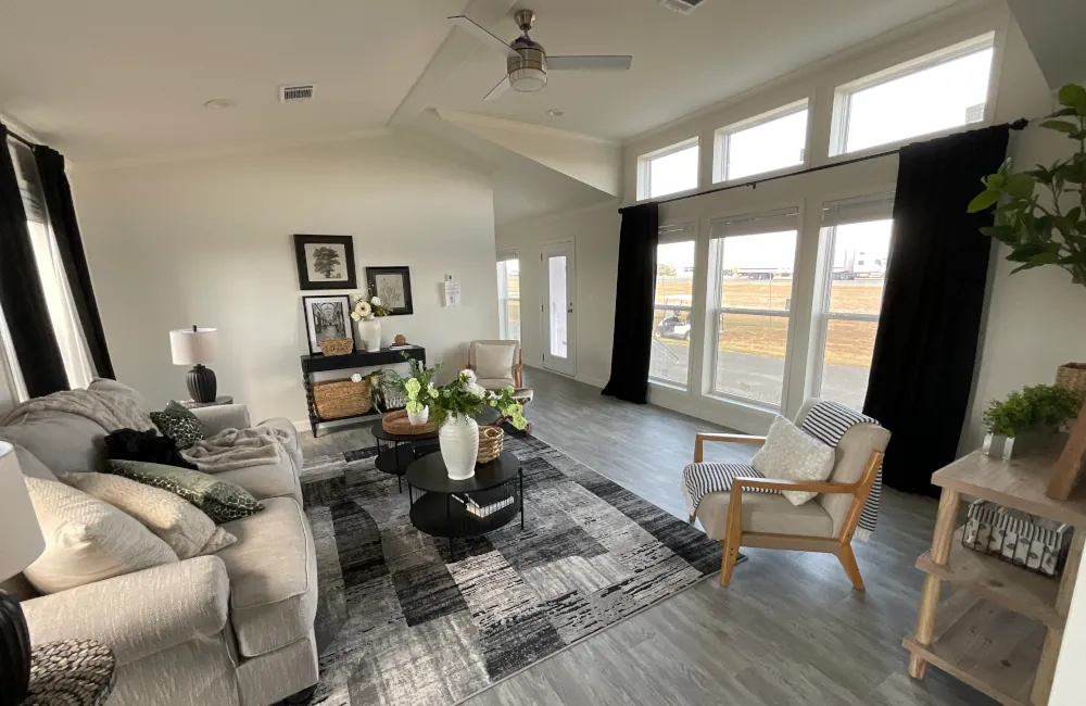 Armstrong - J78E-LivingRoom